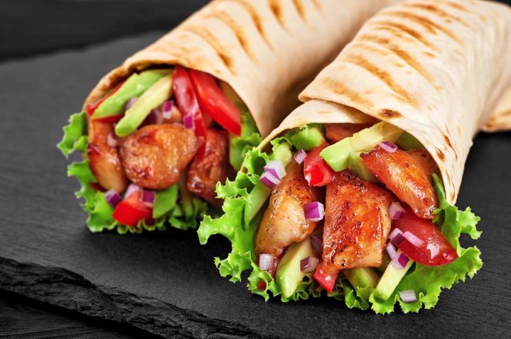 Comment déguster un shawarma dans notre restaurant ? Gatineau